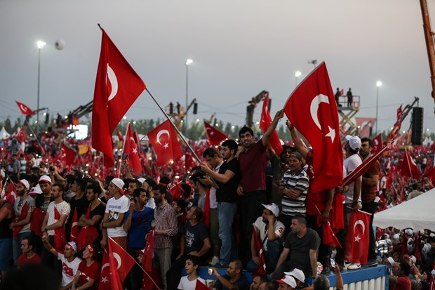 Sayılarla Yenikapı'daki Demokrasi ve Şehitler Mitingi