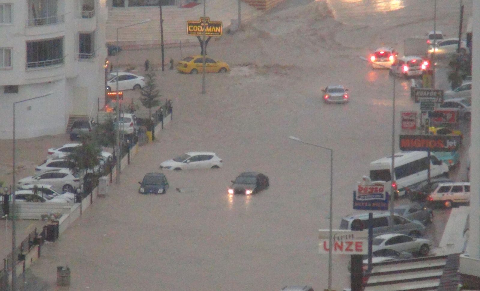 Selden sonra Mersin bu halde görüntülendi