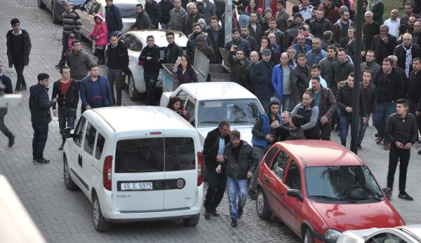 Çocuk tacizcisi sapığa vatandaştan linç girişimi