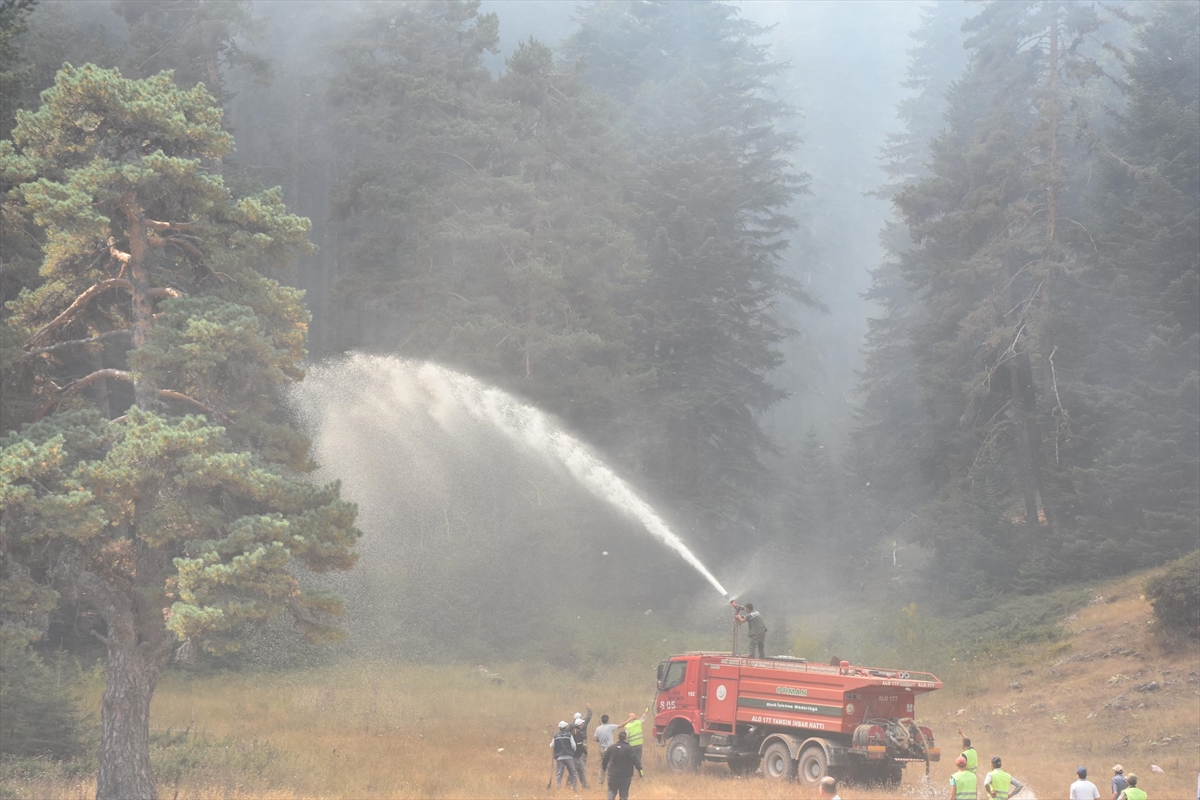 Kütahya'daki yangın 3. gününde