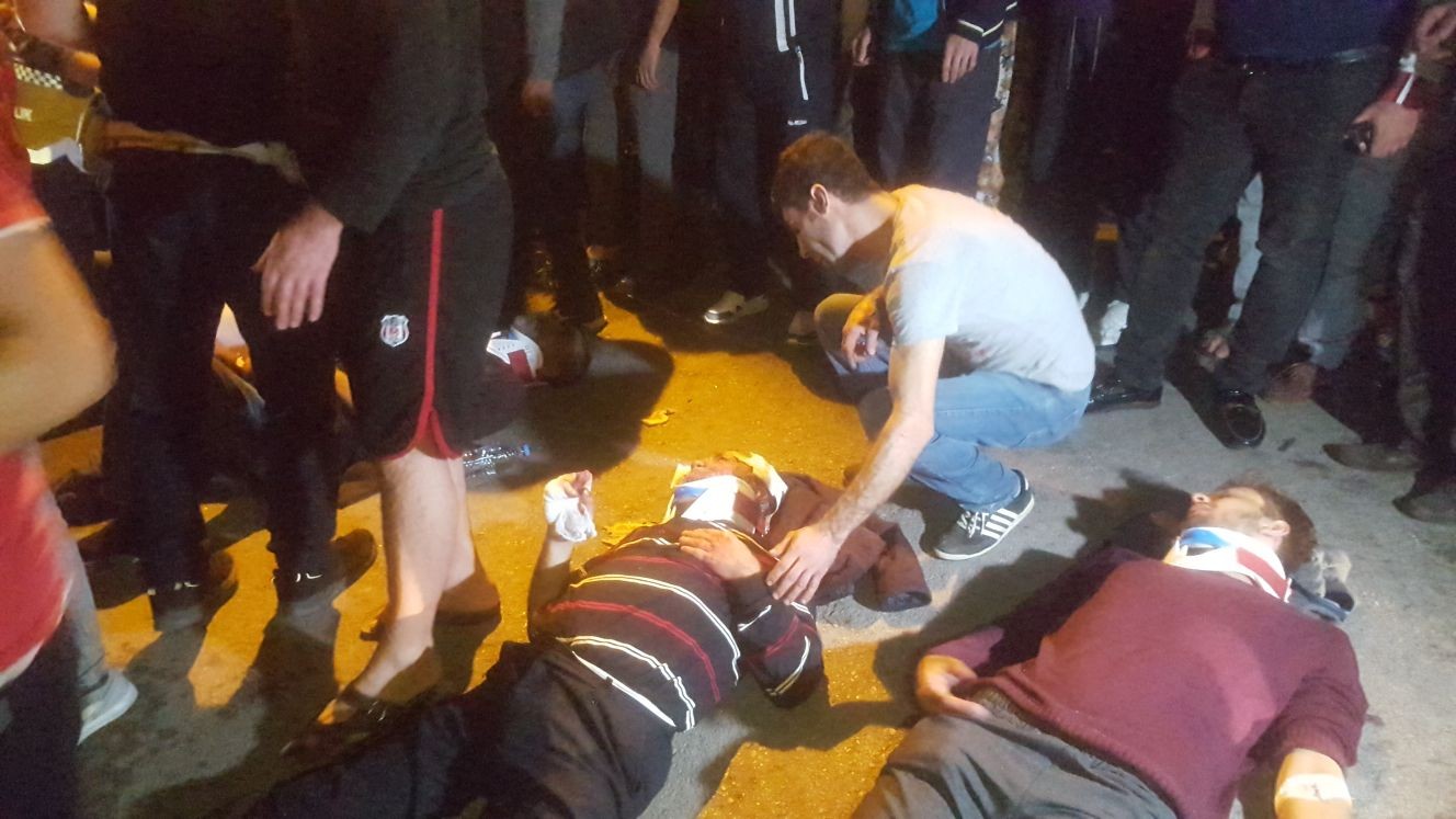 Kocaeli'de tır ile servis minibüsü çarpıştı: Çok sayıda yaralı var