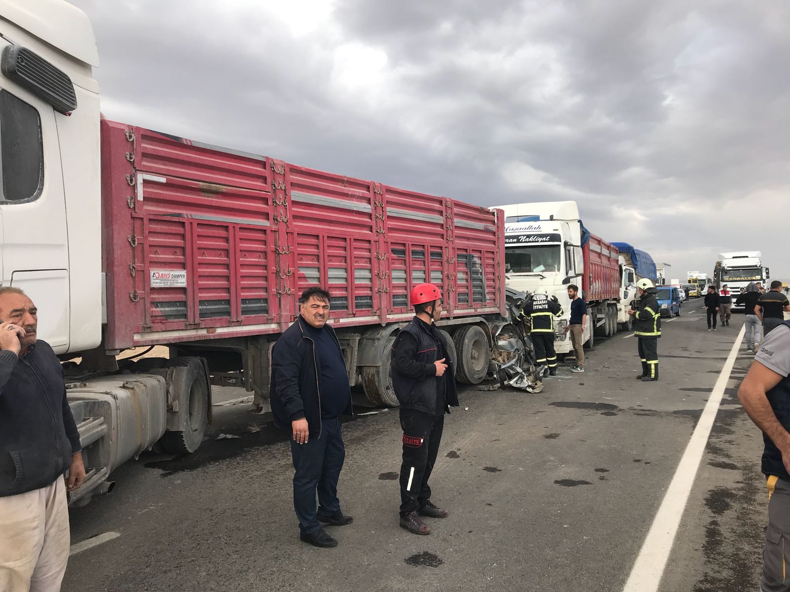 Aksaray’da zincirleme kaza: Ölüler ve yaralılar var