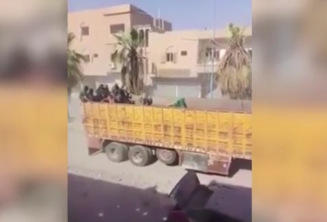 DEAŞ'ın Rakka'dan tahliyesi, John Bass'in alçak tehdidini hatırlattı