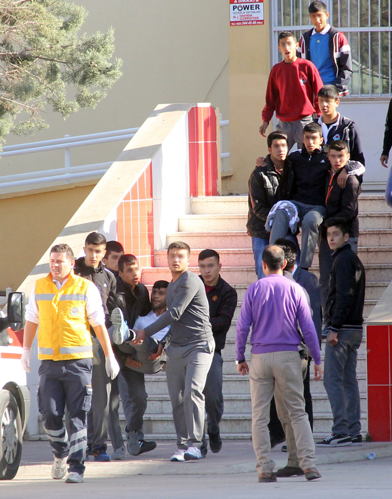 Lisede pompalı dehşet!