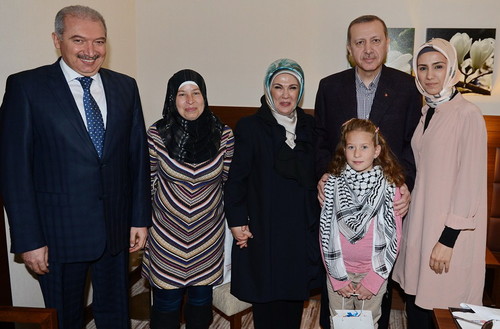 'Hanzala Cesaret Ödülü' sahibi Filistinli kız gözaltına alındı