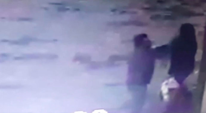 Bağcılar'da kadın öğretmene saldırı