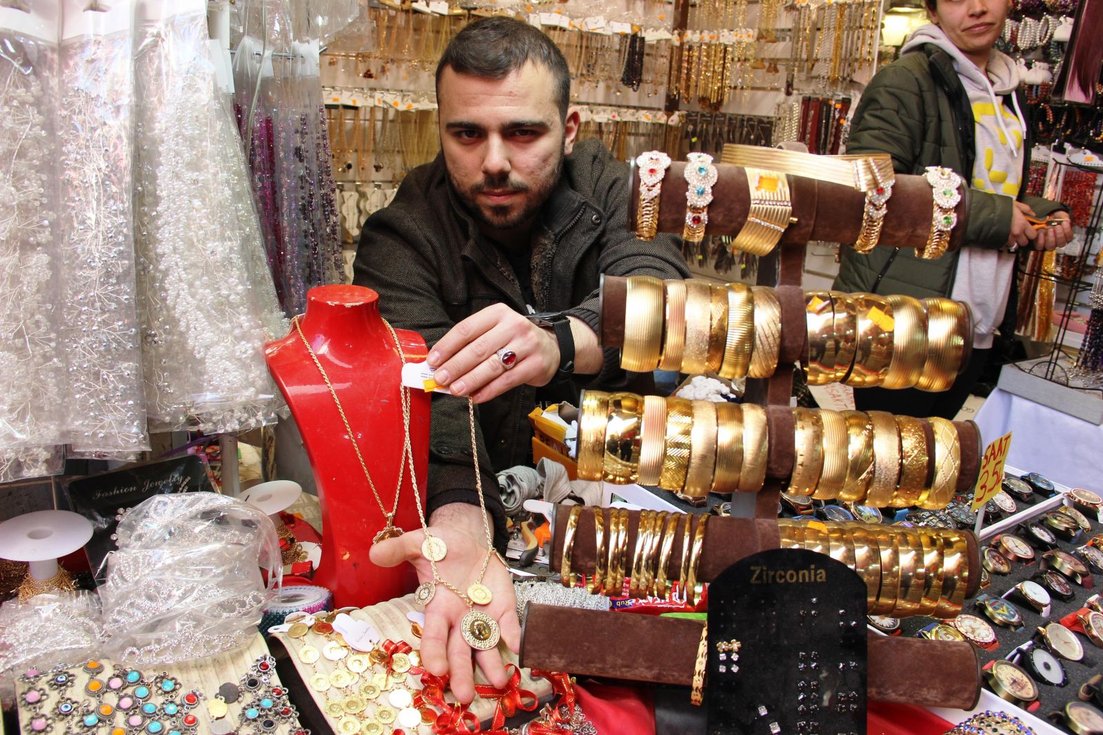 Bu oyuna dikkat!  5 liraya çeyrek altın