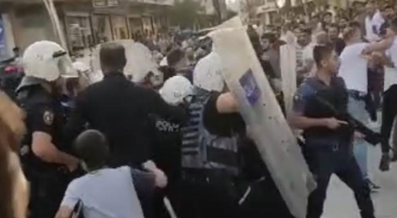 Taciz iddiası ilçeyi karıştırdı: Ortalık savaş alanına döndü