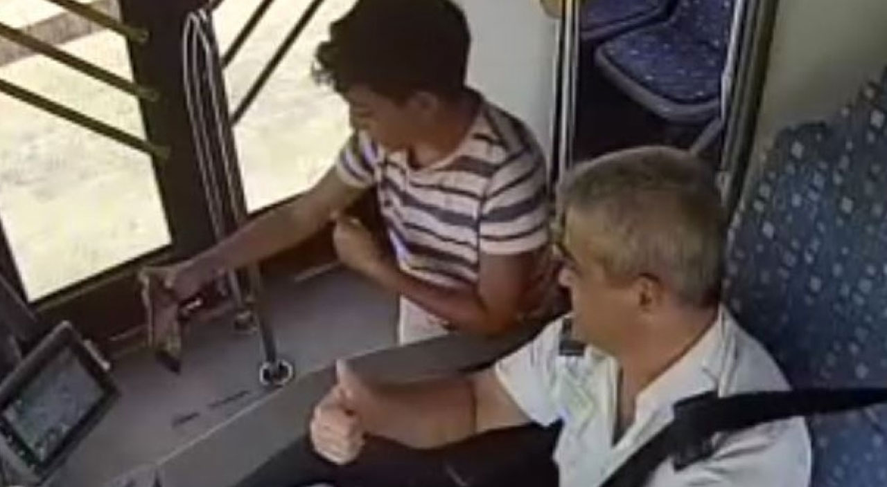 Turist aile çocuklarını otobüste unuttu: Eşyasını unutan çok oluyor da çocuk ilk defa