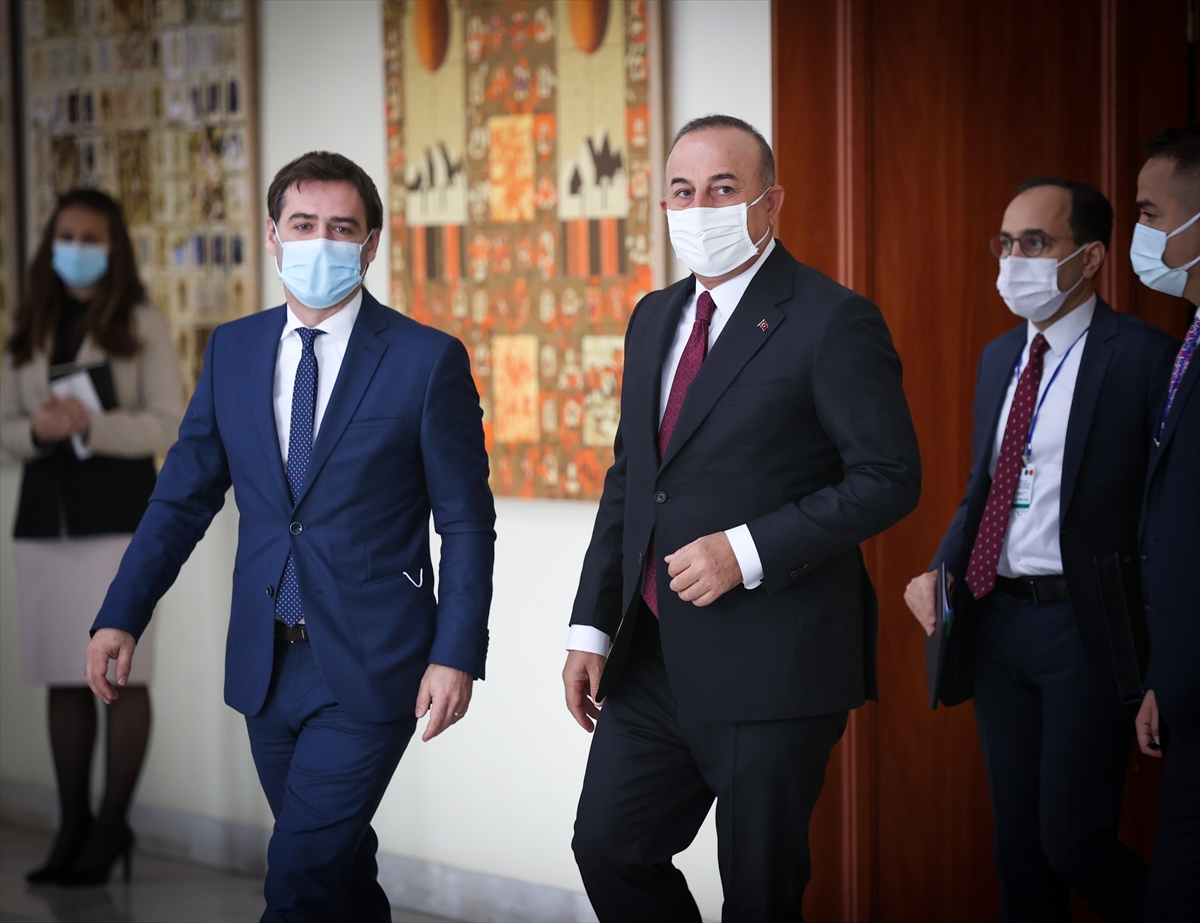 Bakan Çavuşoğlu'ndan Moldova'ya destek mesajı