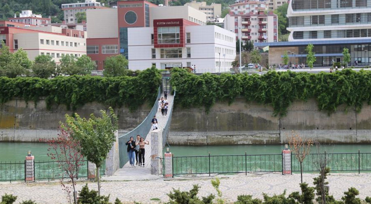 Asma köprüye turnike uygulaması: Köprüden geçmek için kimlik kartı gerekiyor