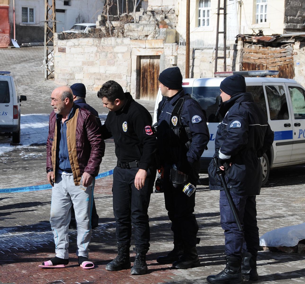 Sokak ortasında vahşice öldürüldü!