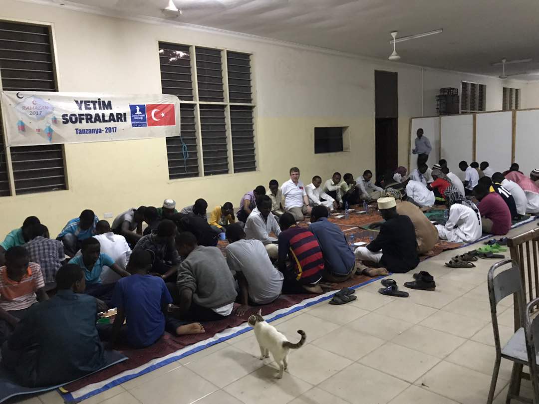 Deniz Feneri ile Ramazan böyle geçti