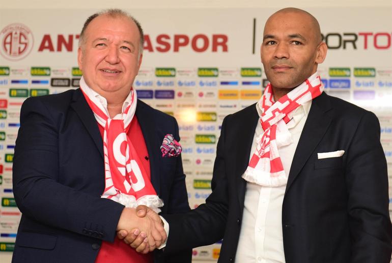 Jose Morais imzayı attı! Jose Morais imzayı attı!