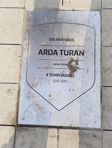 Arda Turan'a şok!