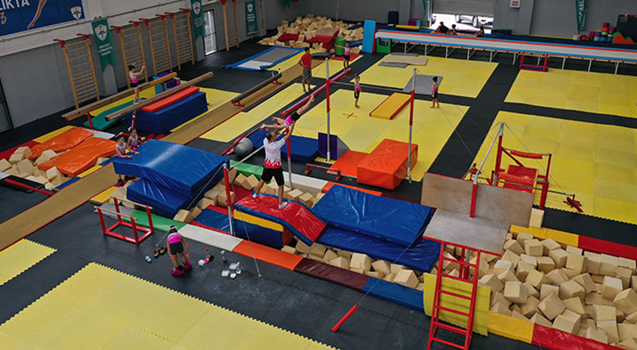 Türkiye’de ilk, dünyada sayılı... Sanayi tesisleri arasında ‘cimnastikçi fabrikası’ kuruldu!