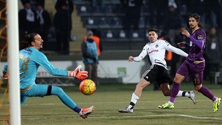 Spor yazarları Osmanlıspor-Beşiktaş maçı için ne dedi?