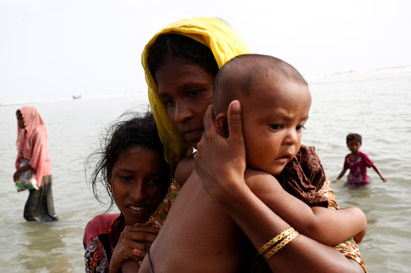 Myanmar'da katliamdan kaçanların sayısı 146 bine çıktı