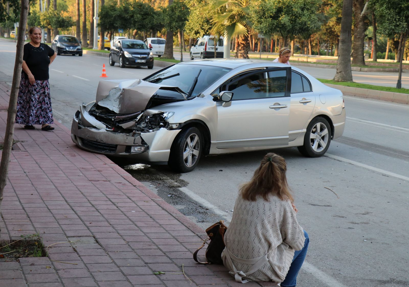 Adana'da polis radarından korkan kadın şoka girdi!