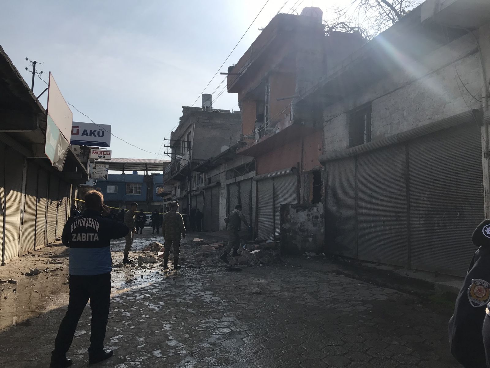Kilis ve Hatay'a 9 roket: 2 ölü, 19 yaralı