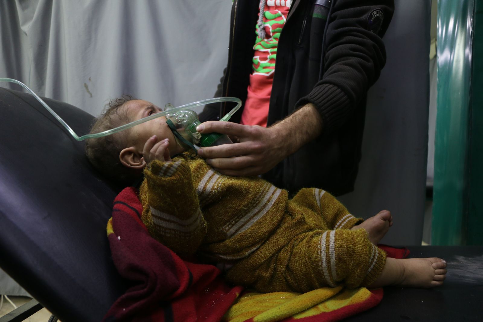Esad Doğu Guta'ya yine kimyasal silah ile saldırdı