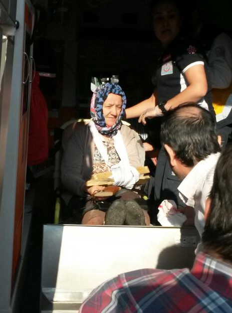 Bursa'da canlı bomba saldırısı: 1 ölü, 13 yaralı (Bursa Patlama, ölü yaralı sayısı)