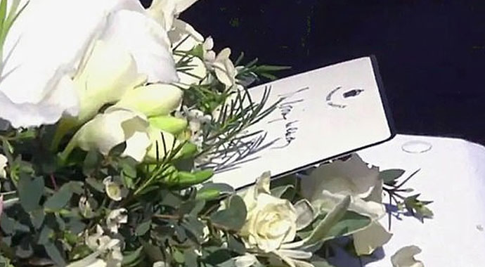 Kate aradan çekildi, Prens William ile Prens Harry sohbet etti