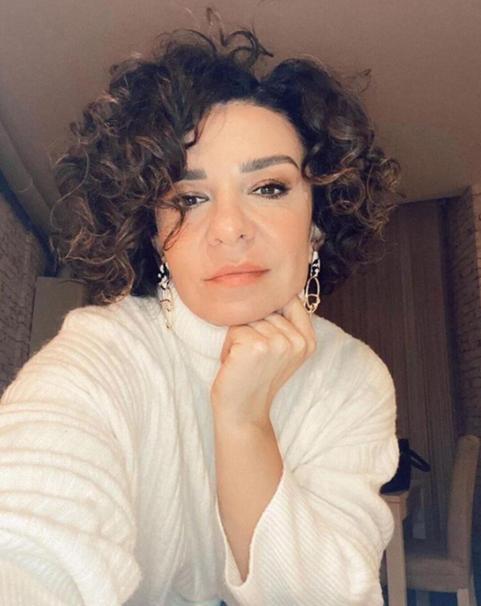 Trafik kazasında sevgilisini kaybeden Gülçin Ergül'den duygulandıran paylaşım!