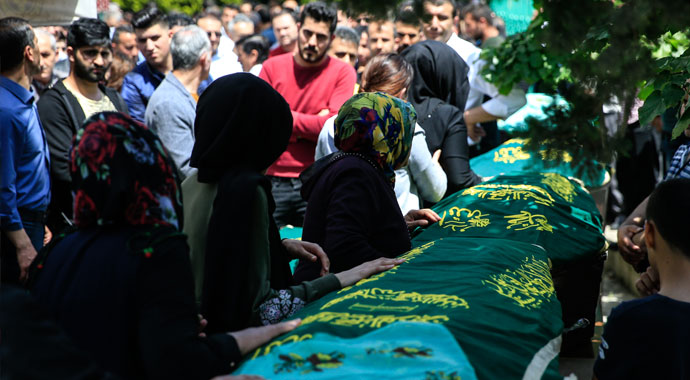 Aynı aileden 7 kişi... Bu acının tarifi yok