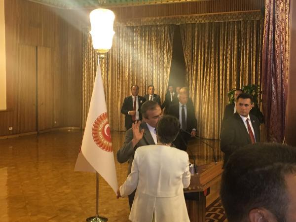 HDP'li Önder'e 'sayın Öcalan' tepkisi