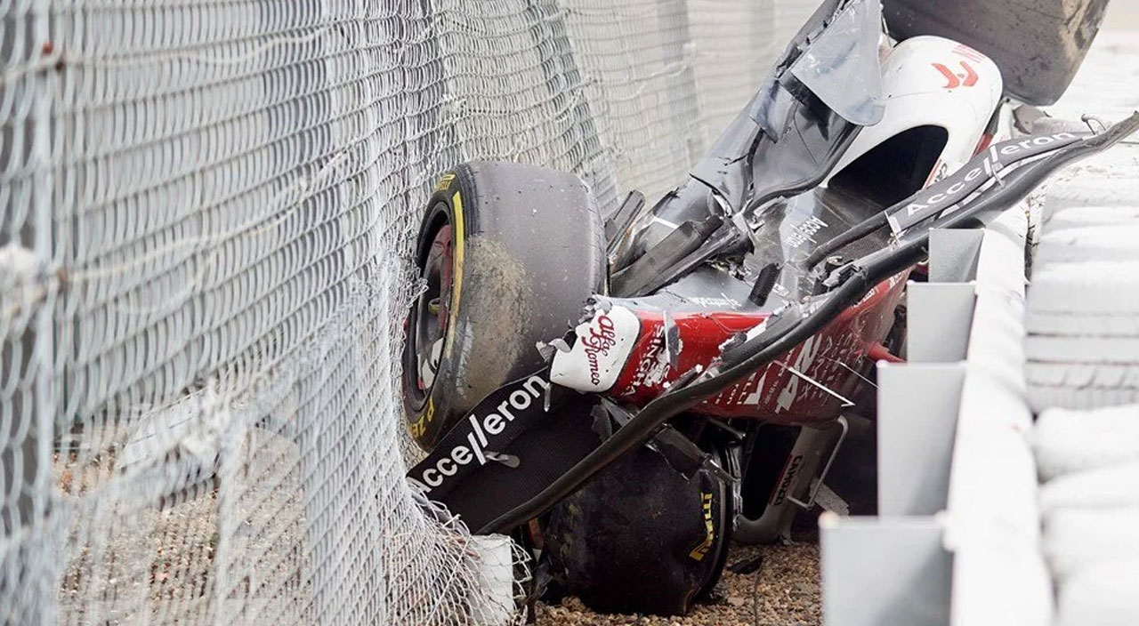 Formula 1'de korkutan kaza: Taklalar atarak bariyerlere çarptı