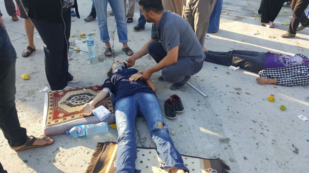Sakarya'da TIR, işçileri taşıyan minibüse çarptı: 2 ölü, 9 yaralı