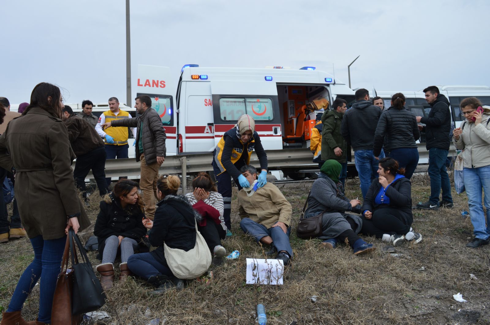 Kırklareli Lüleburgaz'da zincirleme trafik kazası: 29 yaralı