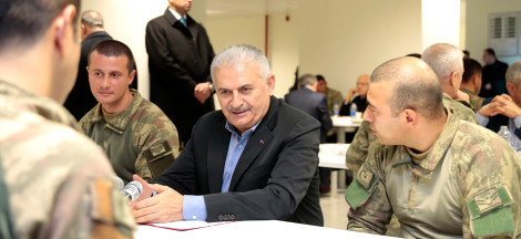 Başbakan'ın bulunduğu fotoğraftaki ikinci asker de şehit oldu