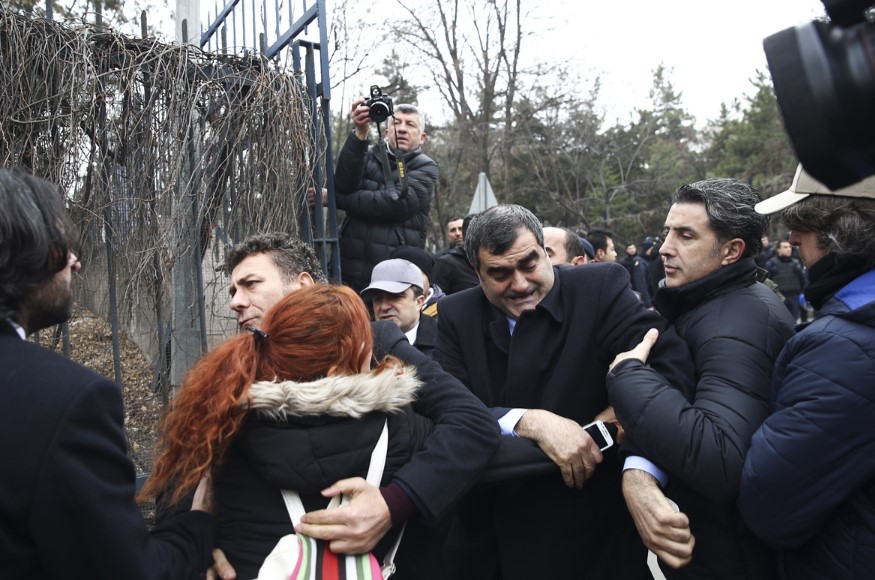 Ankara Üniversitesi'nde gerginlik