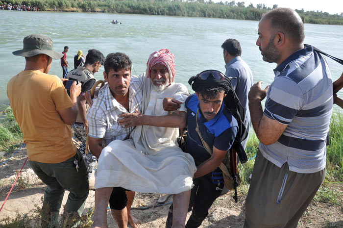Felluce'den kaçıp Fırat Nehri'ni böyle aştılar
