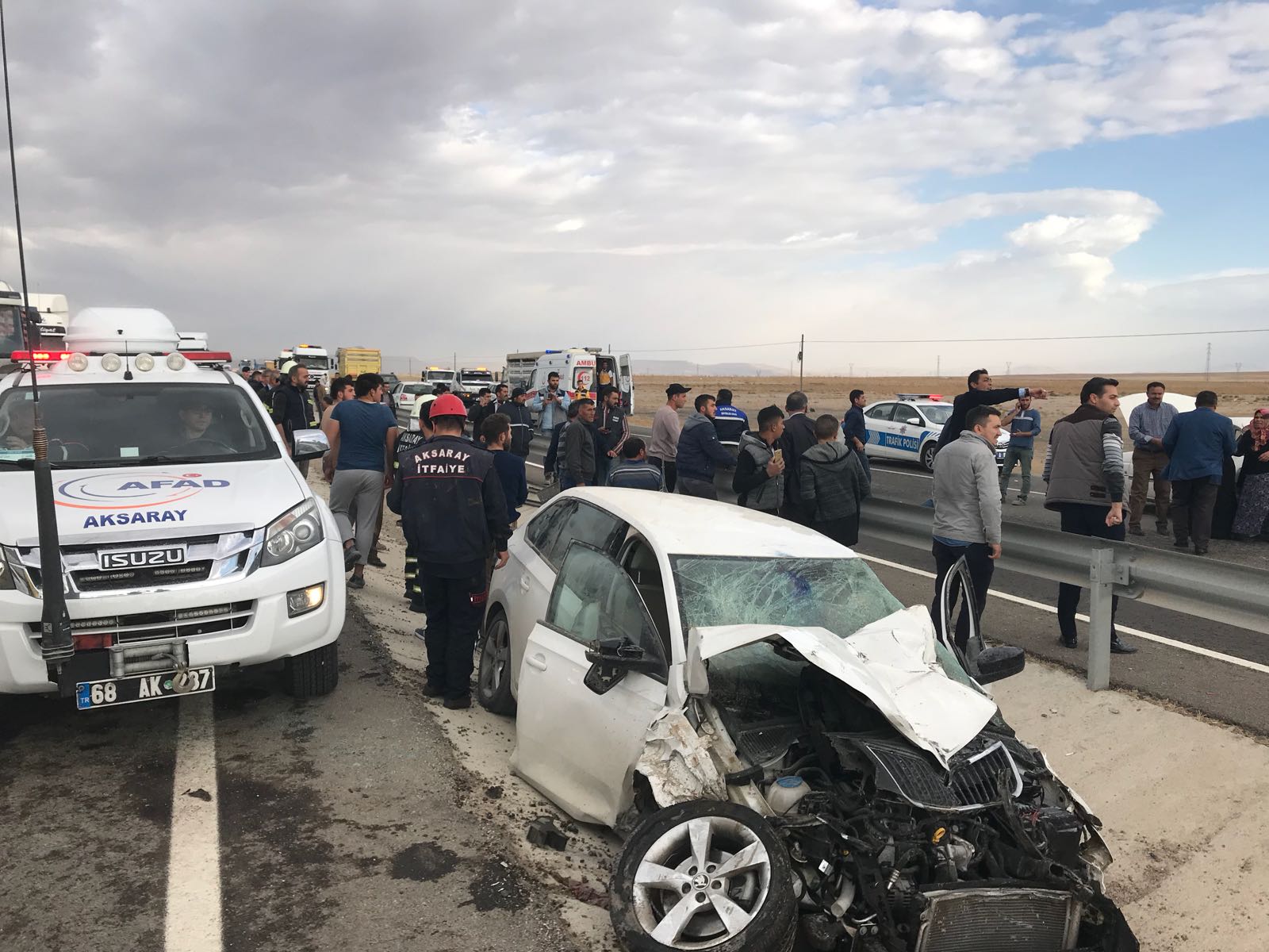 Aksaray’da zincirleme kaza: Ölüler ve yaralılar var