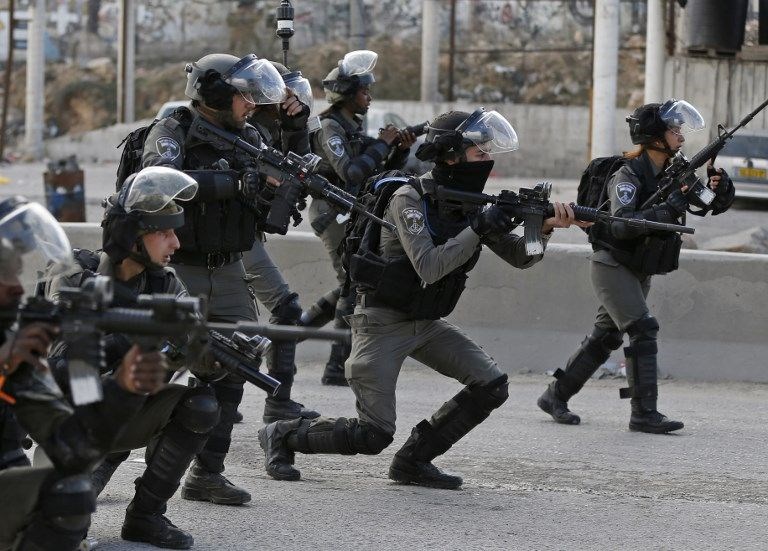 İsrail polisi Filistinli protestocuyu canlı yayında vurdu
