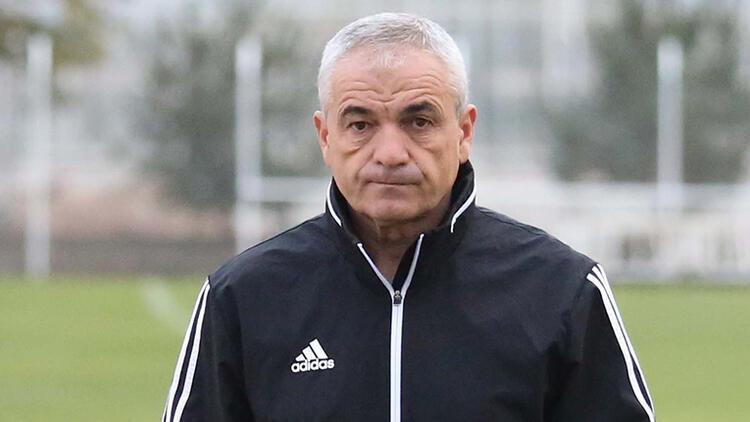 Beşiktaş hoca arayışına devam ediyor: Sürpriz isimle temasa geçildi