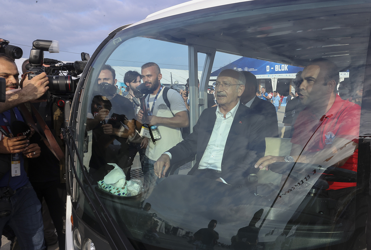 Kemal Kılıçdaroğlu, TEKNOFEST'e gitti