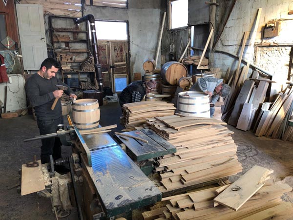 Azmi ile görenleri şaşırtıyor! 72 yıldır yaptığı iş ellerini bu hale getirdi