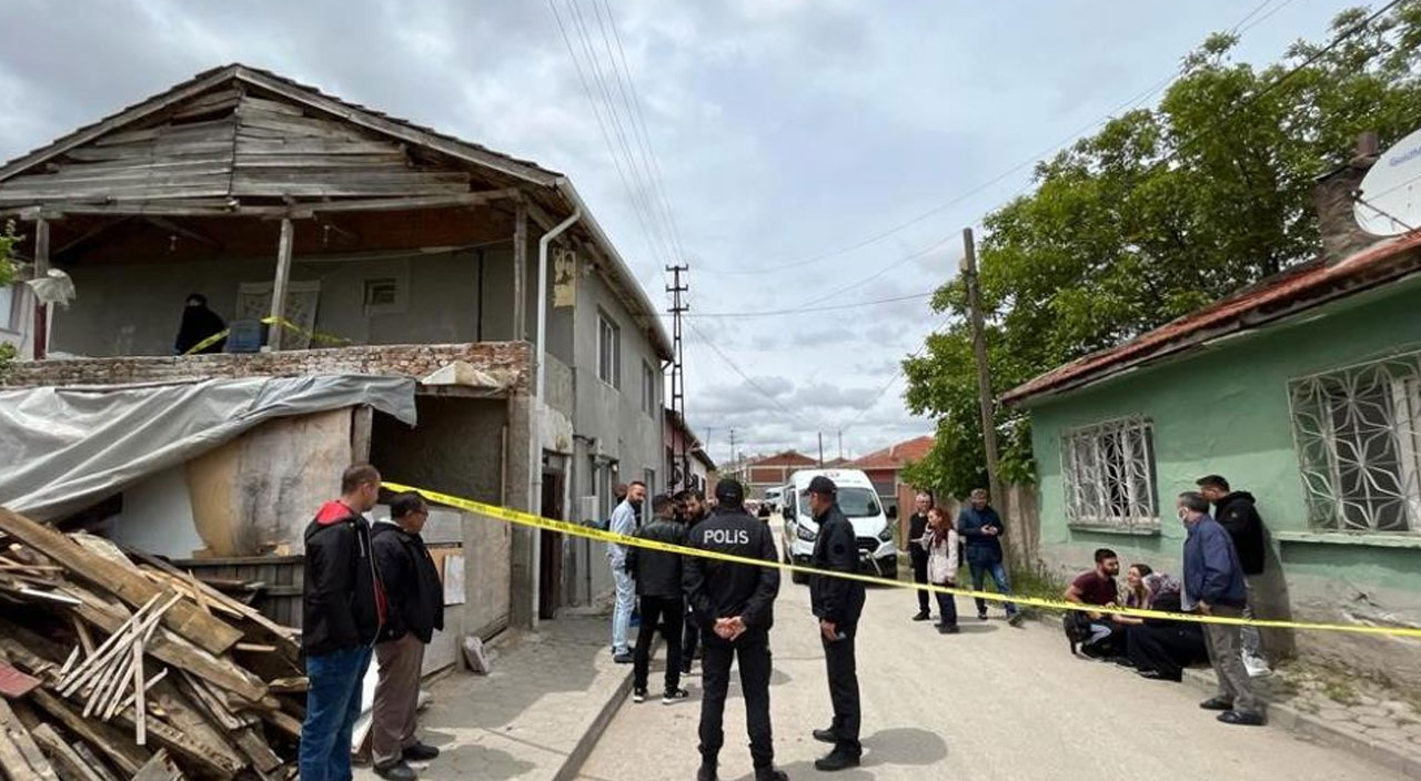 15 yaşındaki çocuk annesini öldürdü 3 kişiyi yaraladı