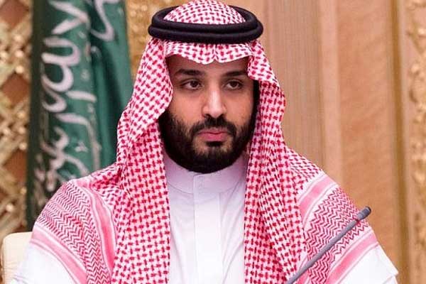 Veliaht Prens Selman, şato almış Veliaht Prens Selman, şato almış