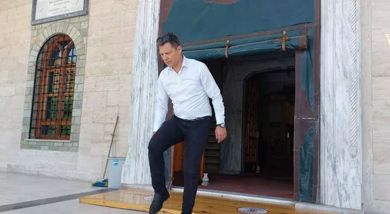 Namaza gitti diye kovmuşlardı: Mahkemeden emsal niteliğinde karar!