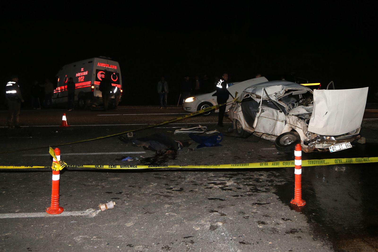 Adana'da korkunç iki kaza: 3 ölü, 7 yaralı
