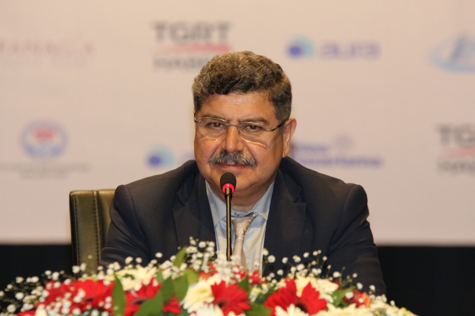 Gazetemizin yazarları Trabzon’da okuyucularıyla buluştu