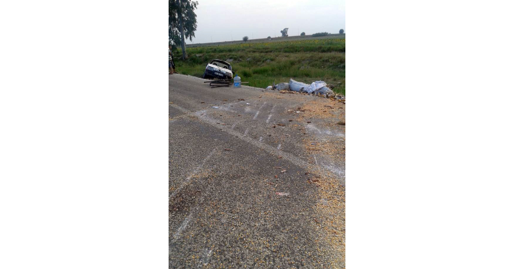 İçinde 11 yolcunun bulunduğu otomobil şarampole yuvarlandı