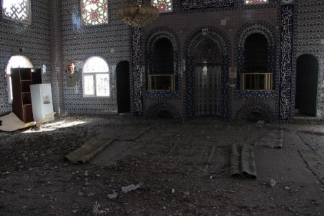 Nusaybin'de tel örgü geri çekildi, çatışma izleri ortaya çıktı