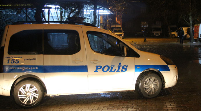 Kahvehane önünde silahlı saldırı: 1 yaralı