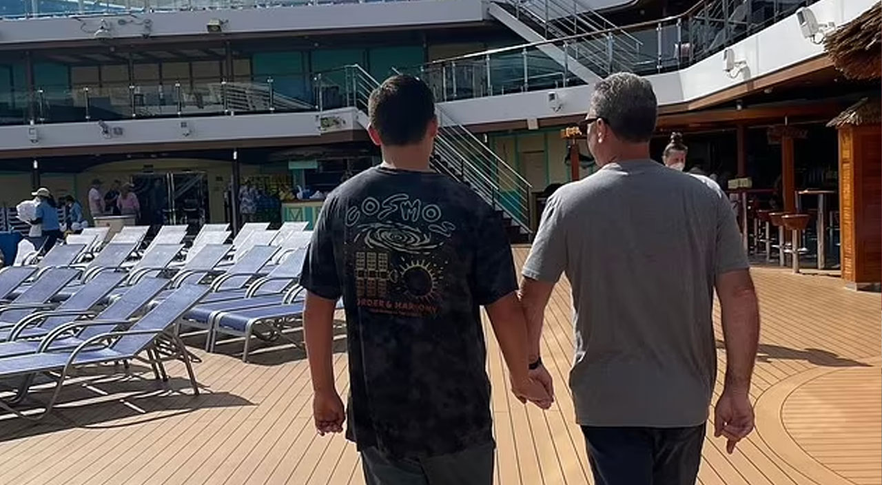 ABD'de otizmli çocuk uçağa alınmadı